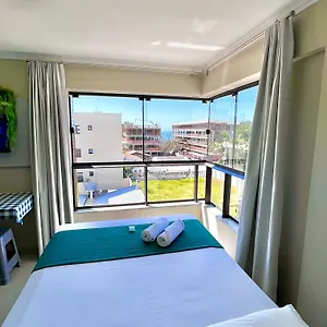 Pensión Bella Catarina, Bombinhas